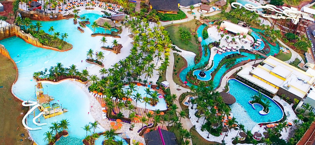 hot-beach-resorts-lazer-3